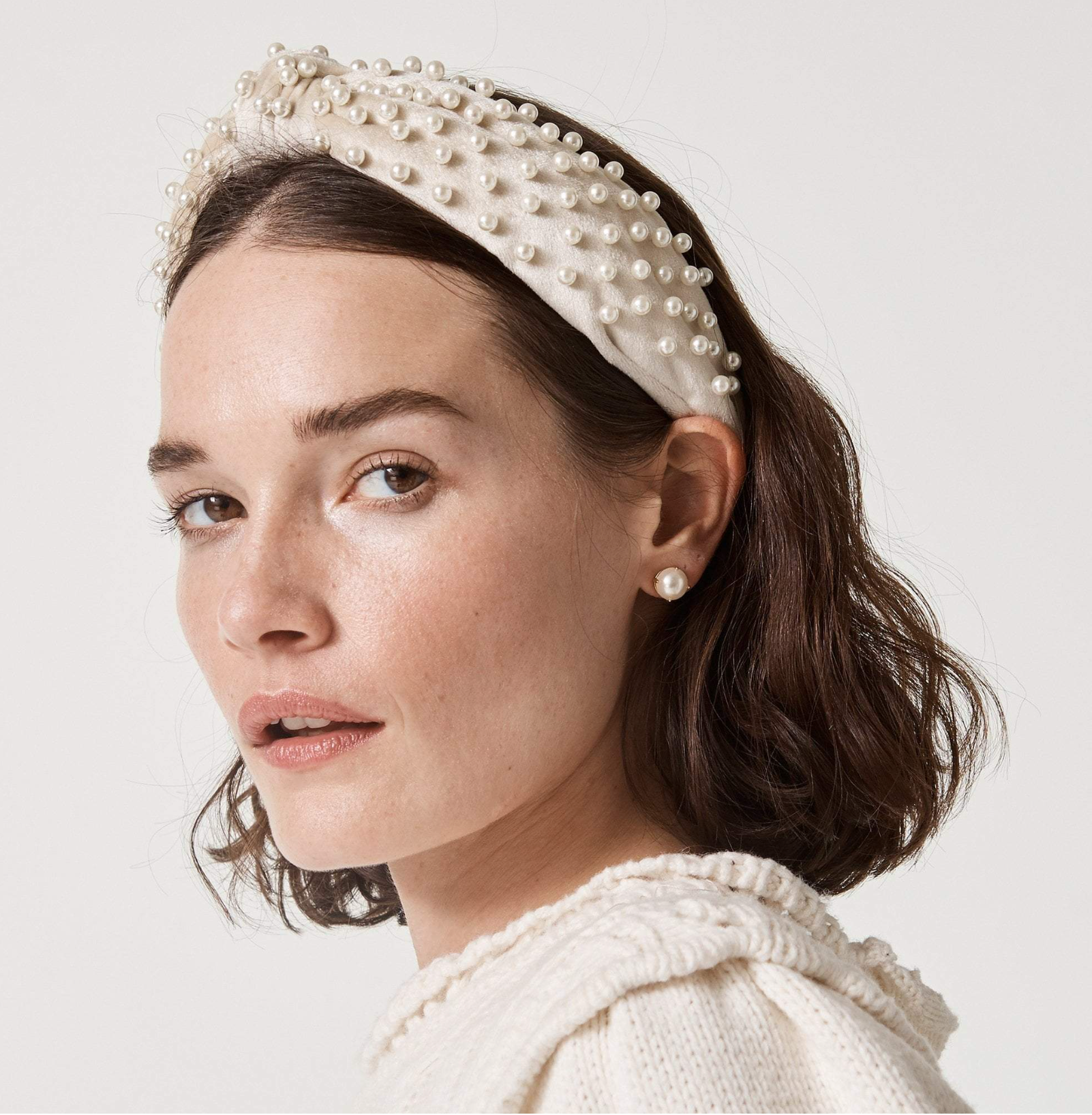 Velvet Pearl Knotted Headband